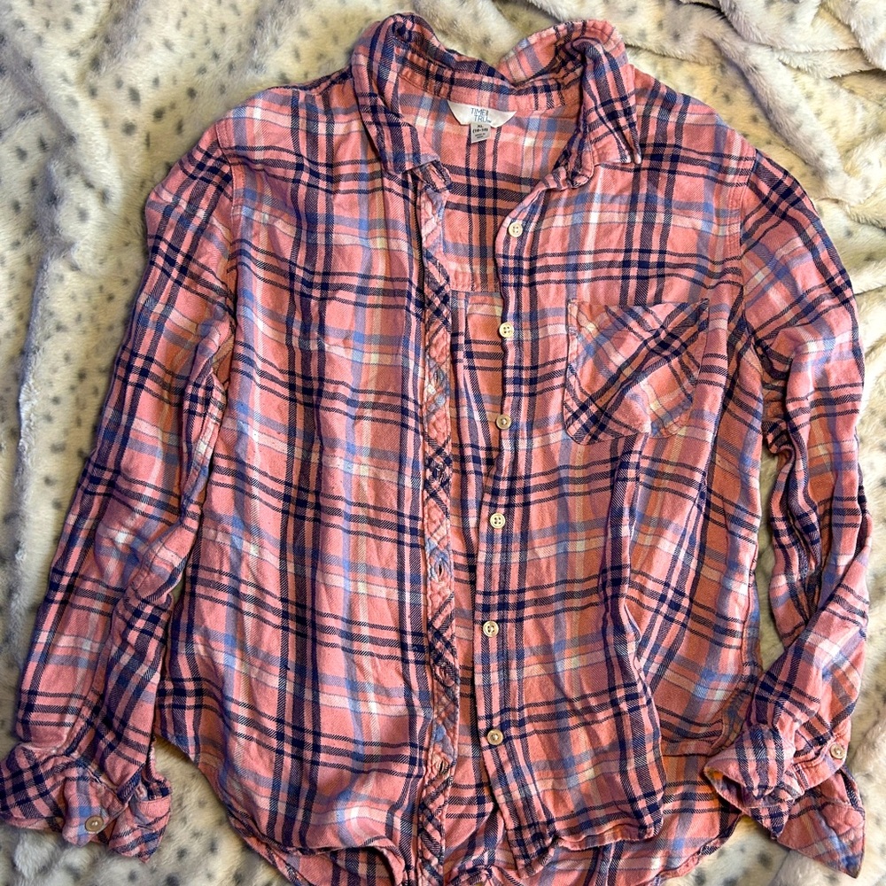 Women’s XL (16-18) Time and Tru lightweight flannel